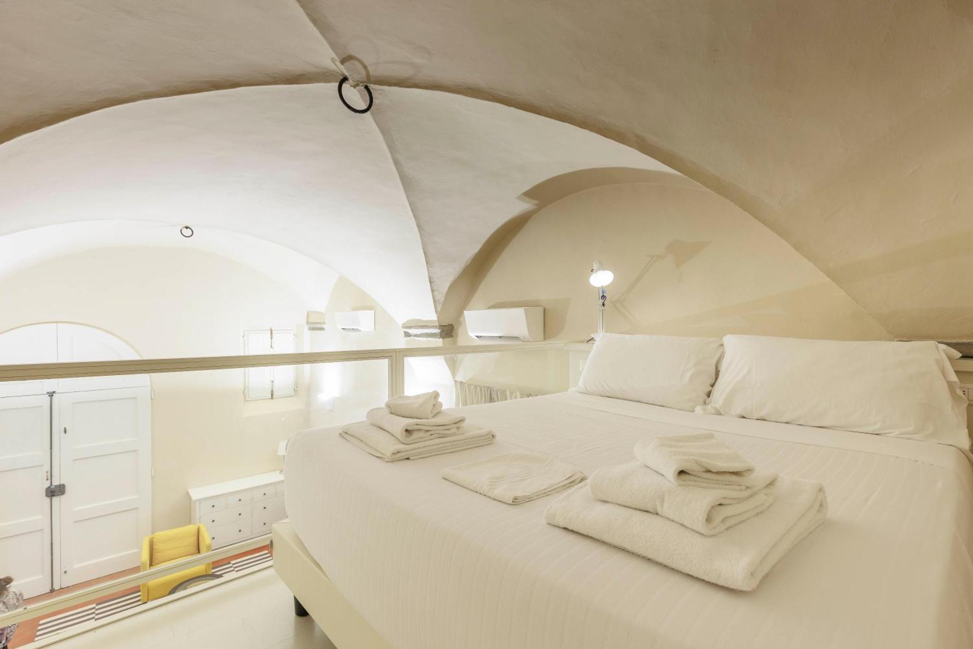 Santa Croce Deluxe Apartment Firenze Bagian luar foto