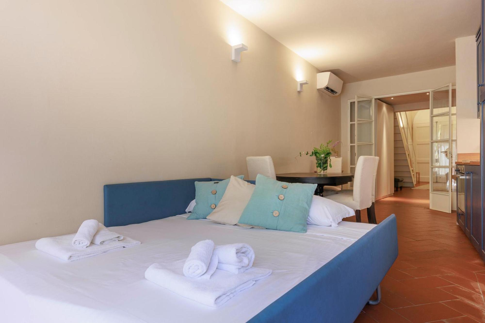 Santa Croce Deluxe Apartment Firenze Bagian luar foto