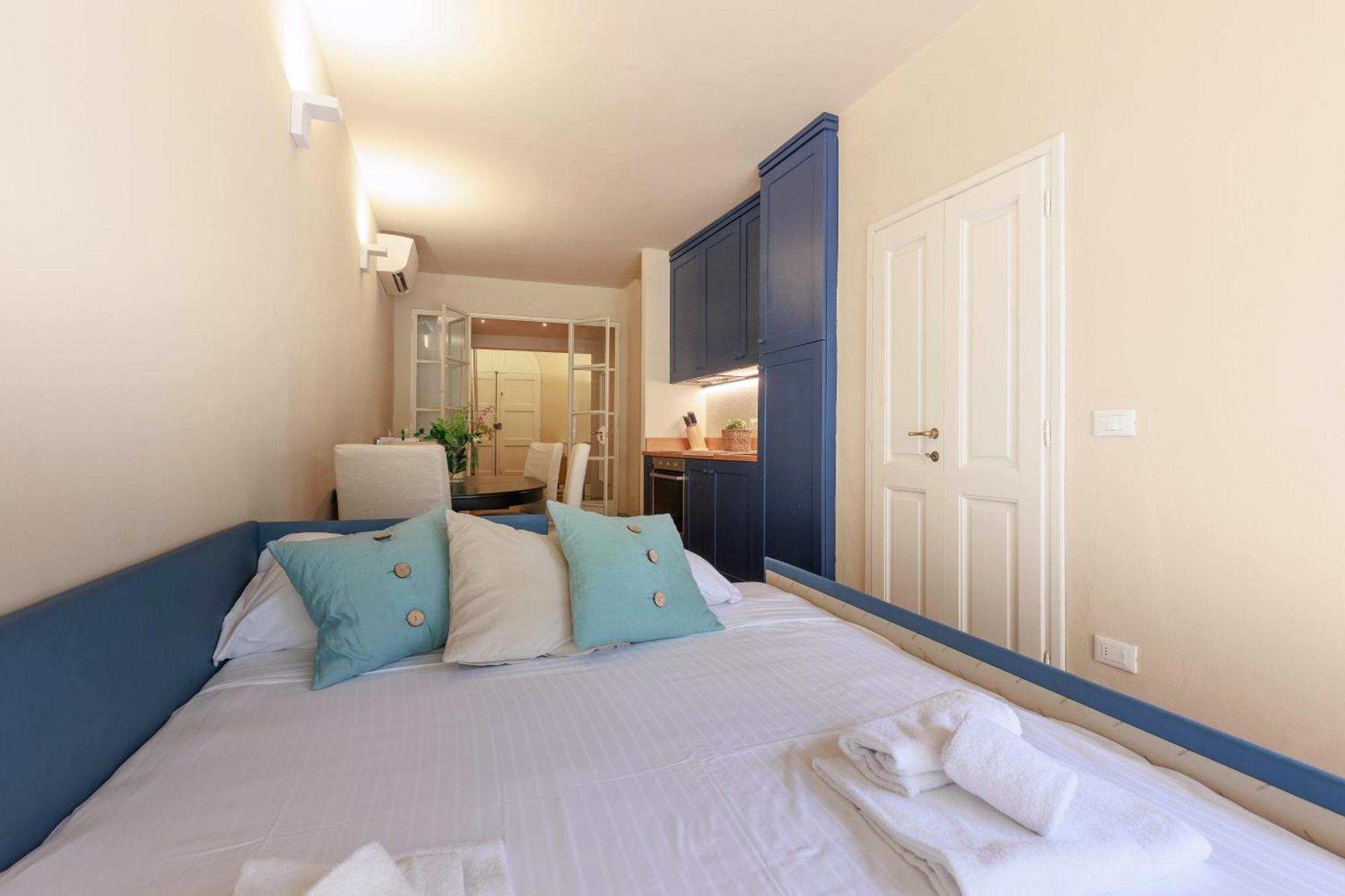Santa Croce Deluxe Apartment Firenze Bagian luar foto