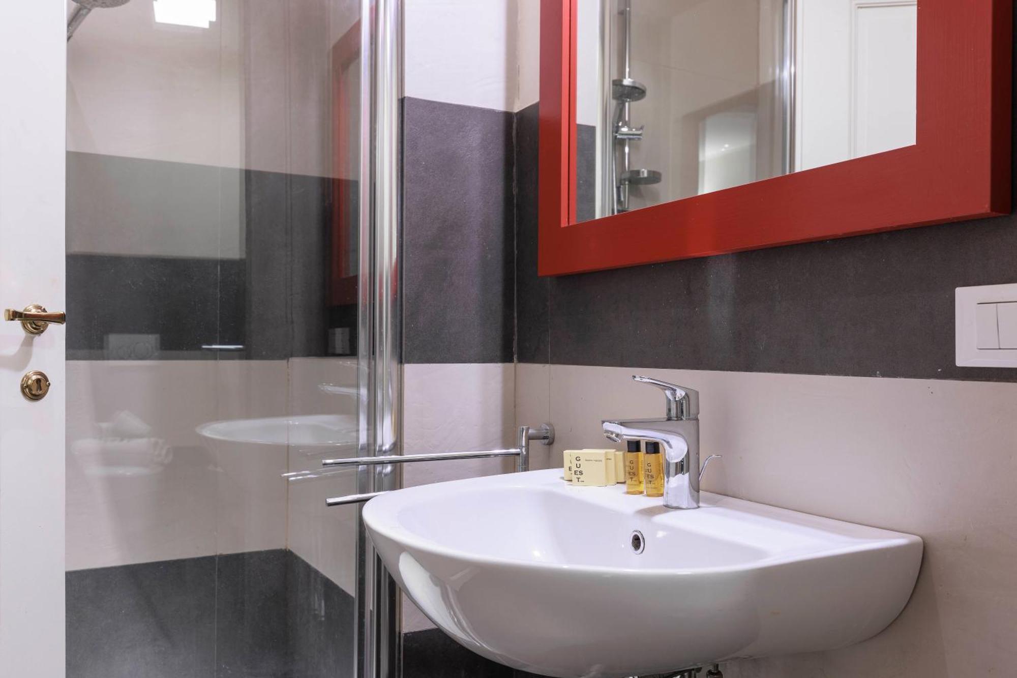 Santa Croce Deluxe Apartment Firenze Bagian luar foto